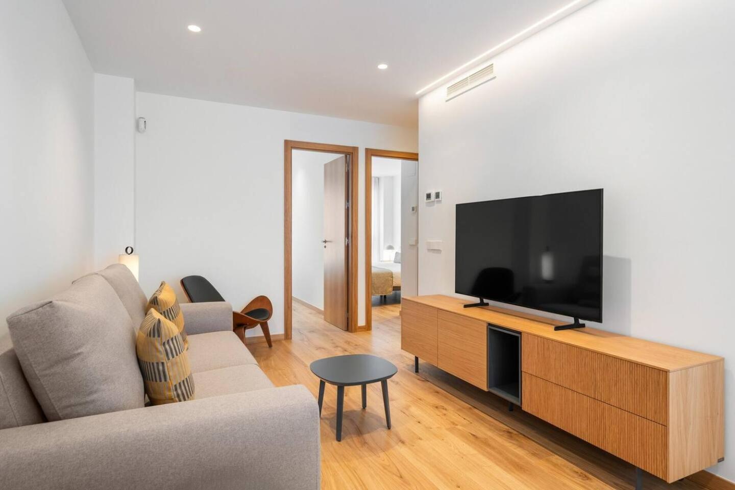 Apartment Elegance & Comfort In Chamberi- 1a *